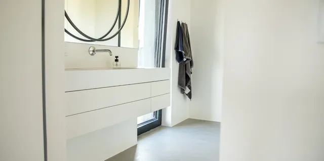 Zalety mebli łazienkowych na zamówienie